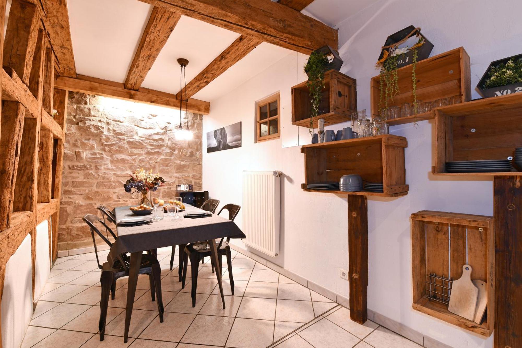 Fun - Lit King Size Apartment *